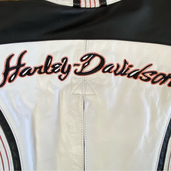 HARLEY-DAVIDSON White and Black Leather Jacket - size Medium - Picture 4 of 14